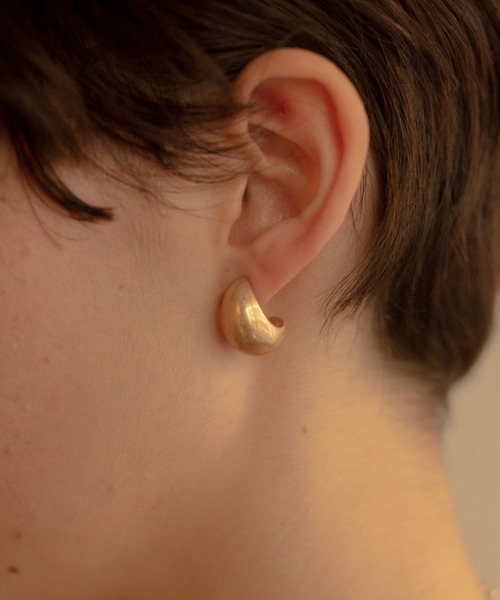 novice(ノーヴィス)の「【novice】Volume Pierce(ピアス(両耳用)・レディース・シルバー/ゴールド・FREE)」の1枚目の写真