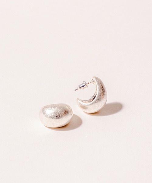 novice(ノーヴィス)の「【novice】Volume Pierce(ピアス(両耳用)・レディース・シルバー/ゴールド・FREE)」の11枚目の写真