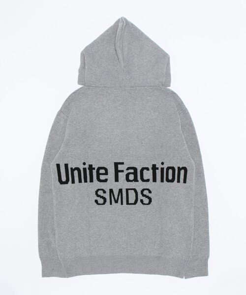 semantic design（セマンティックデザイン）の「【ストレッチ ウォッシャブル ルーズフィット】セマンティックデザイン ロゴ ニットプルパーカー（ニット/セーター・メンズ・ボルドー/グレー・MEDIUM/LARGE/X-LARGE）」の3枚目の写真