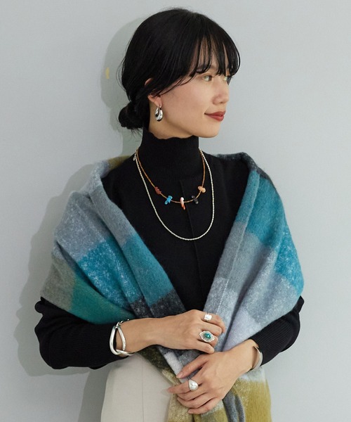 SHENERY（シーナリー）の「総針ハイネックニットプルオーバー（ニット/セーター・レディース・オフホワイト/グリーン/ブラック・FREE）」の17枚目の写真