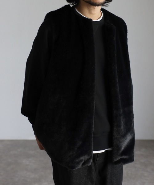 CREARE -LINO-（クレアーレリノ）の「ショートファーベスト<ユニセックス>（ベスト・メンズ・ブラック/ブラウン・M/L）」の7枚目の写真