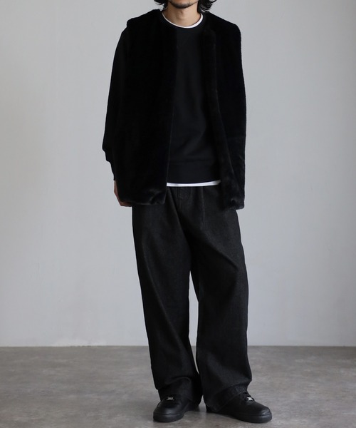 CREARE -LINO-（クレアーレリノ）の「ショートファーベスト<ユニセックス>（ベスト・メンズ・ブラック/ブラウン・M/L）」の11枚目の写真