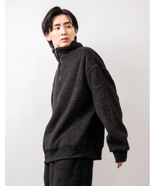 Beno(ビーノ)の「シルキーボア オーバーシルエット ハーフジップトレーナー(スウェット・メンズ・ピンクベージュ/グリーン/オフホワイト/イエロー/ブラック・M/L)」の21枚目の写真