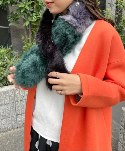 StyleSea(スタイルシー)の「3色フェイクファーティペット(マフラー・レディース・グリーン系その他/ブルー系その他/ブラック系その他・FREE)」の16枚目の写真