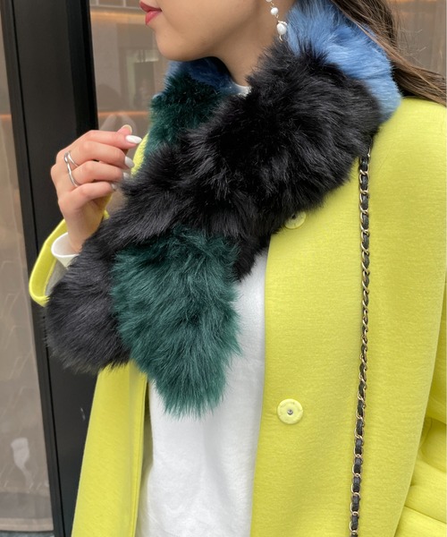 StyleSea(スタイルシー)の「3色フェイクファーティペット(マフラー・レディース・グリーン系その他/ブルー系その他/ブラック系その他・FREE)」の12枚目の写真