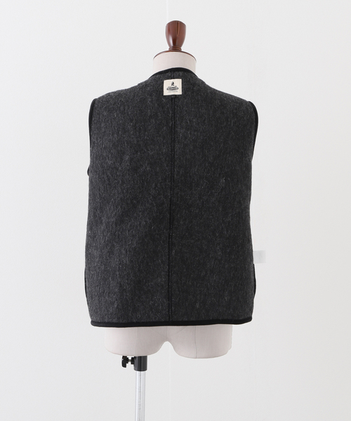 COLD BREAKER（コールドブレーカー）の「【COLDBREAKER / コールドブレイカー】 別注 BODYWARMER 9302（ブルゾン・メンズ・ブラック/ベージュ/マルチ・LARGE/X-LARGE）」の12枚目の写真