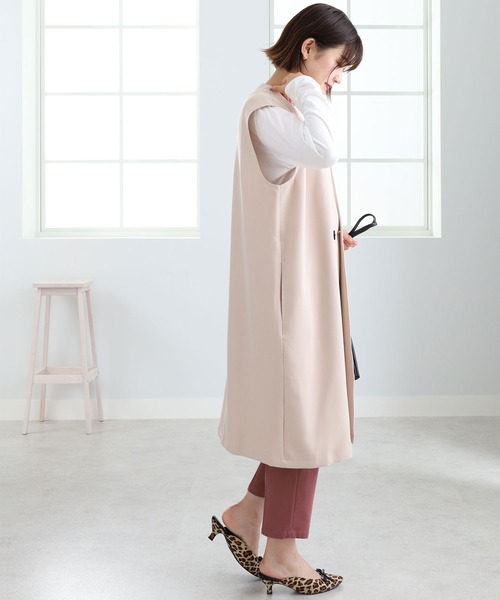 BELLUNA（ベルーナ）の「ノーカラーデザインロングジレ（ベスト・レディース・グレー系その他/ブラック・M-LL）」の5枚目の写真