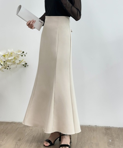 ECLIN（エクラン）の「バックレースアップマーメイドロングスカート（スカート・レディース・ブラック/ダークブラウン/ベージュ/ブルー/ピンク/ライトグリーン・S/M）」の3枚目の写真