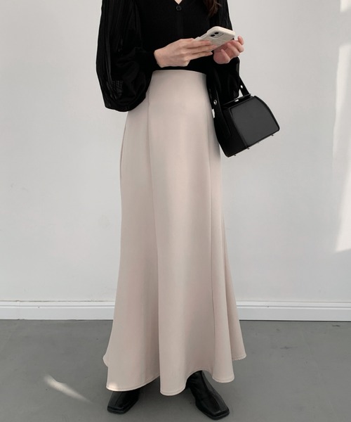 ECLIN（エクラン）の「バックレースアップマーメイドロングスカート（スカート・レディース・ブラック/ダークブラウン/ベージュ/ブルー/ピンク/ライトグリーン・S/M）」の12枚目の写真