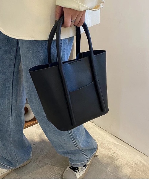 ammy.（エイミードット）の「【 ammy. / エイミードット 】 スクエア ライト ミニ ハンドバッグ（ハンドバッグ・レディース・ベージュ/ブラック/ブラウン/アイボリー/キャメル・FREE）」の3枚目の写真