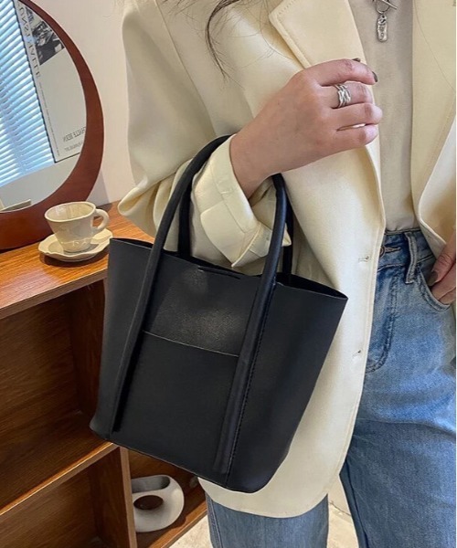 ammy.（エイミードット）の「【 ammy. / エイミードット 】 スクエア ライト ミニ ハンドバッグ（ハンドバッグ・レディース・ベージュ/ブラック/ブラウン/アイボリー/キャメル・FREE）」の22枚目の写真