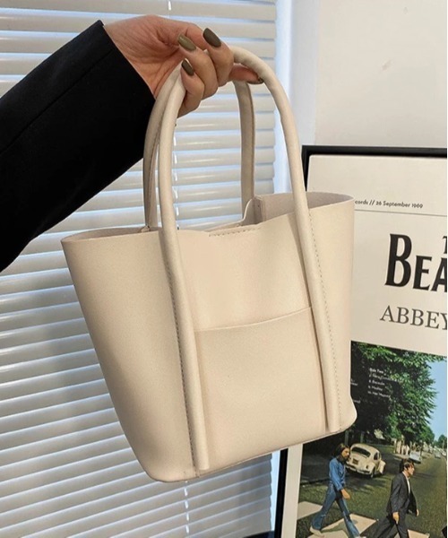 ammy.（エイミードット）の「【 ammy. / エイミードット 】 スクエア ライト ミニ ハンドバッグ（ハンドバッグ・レディース・ベージュ/ブラック/ブラウン/アイボリー/キャメル・FREE）」の13枚目の写真