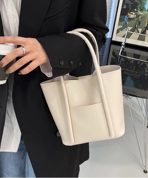 ammy.（エイミードット）の「【 ammy. / エイミードット 】 スクエア ライト ミニ ハンドバッグ（ハンドバッグ・レディース・ベージュ/ブラック/ブラウン/アイボリー/キャメル・FREE）」の9枚目の写真