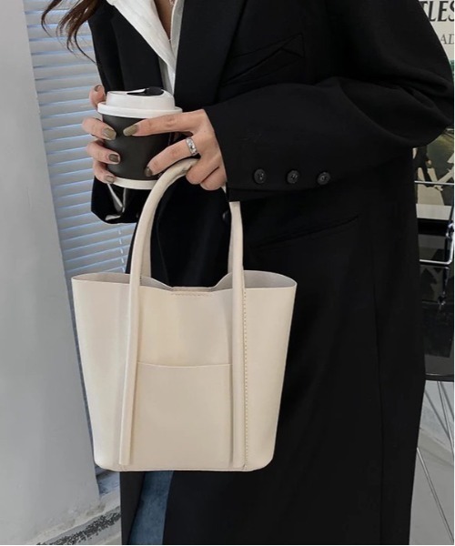 ammy.（エイミードット）の「【 ammy. / エイミードット 】 スクエア ライト ミニ ハンドバッグ（ハンドバッグ・レディース・ベージュ/ブラック/ブラウン/アイボリー/キャメル・FREE）」の8枚目の写真