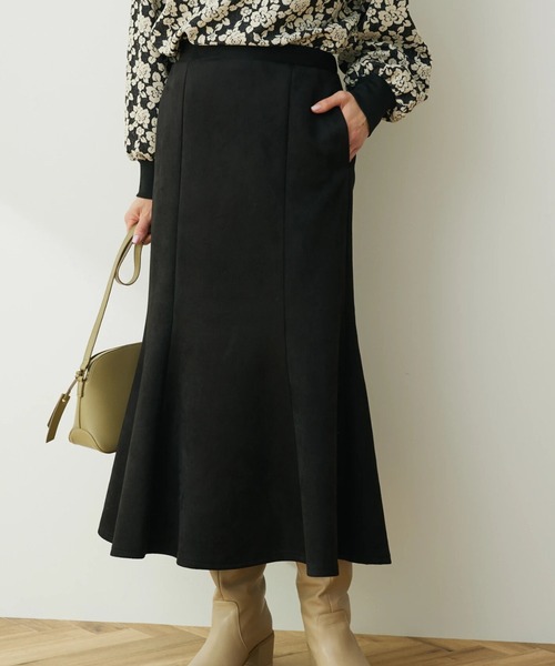 Green Parks(グリーンパークス)の「マシュマロスエードマーメイドスカート(スカート・レディース・ライトグレー/ラベンダー/ブラック・FREE)」の1枚目の写真