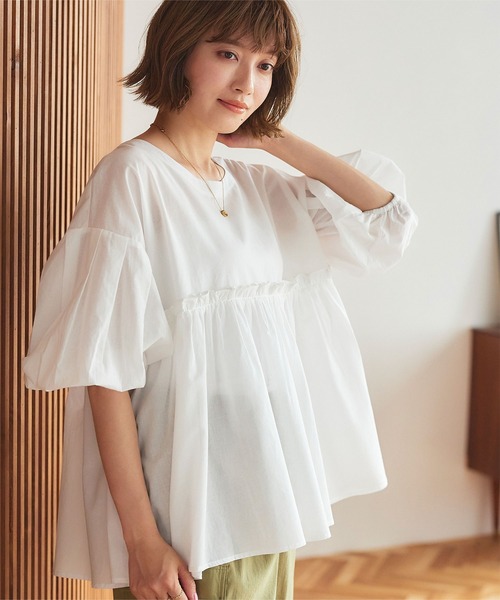 titivate（ティティベイト）の「ｷﾞｬｻﾞｰ切替ﾎﾞﾘｭｰﾑｽﾘｰﾌﾞﾌﾞﾗｳｽ（シャツ/ブラウス・レディース・オフホワイト/イエロー系その他/ブラック/グリーン/ブルー系その他・S/M）」の2枚目の写真