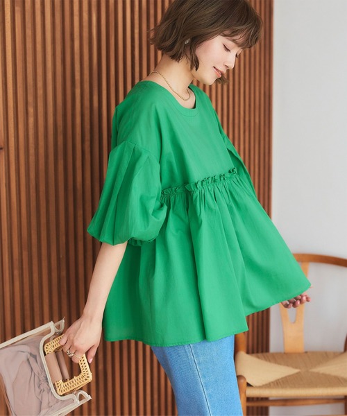 titivate（ティティベイト）の「ｷﾞｬｻﾞｰ切替ﾎﾞﾘｭｰﾑｽﾘｰﾌﾞﾌﾞﾗｳｽ（シャツ/ブラウス・レディース・オフホワイト/イエロー系その他/ブラック/グリーン/ブルー系その他・S/M）」の4枚目の写真