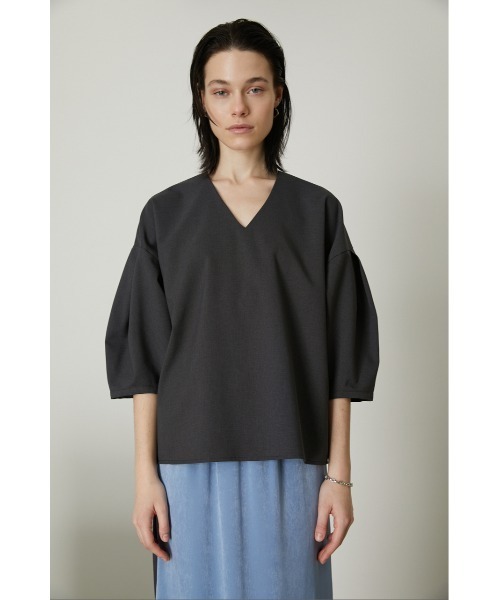 【新品・未使用】リムアーク ブラウス　シャツ　トップス　プリーツ　フレア　長袖 RIM.ARK（リムアーク）の「Volume sleeve PO（シャツ/ブラウス