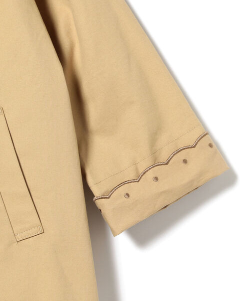 B:MING by BEAMS（ビーミングバイビームス）の「B:MING by BEAMS / 刺繍 ツイル コート（100～140cm）（その他アウター・キッズ・ベージュ/グリーン・100/120/140/130/110）」の5枚目の写真