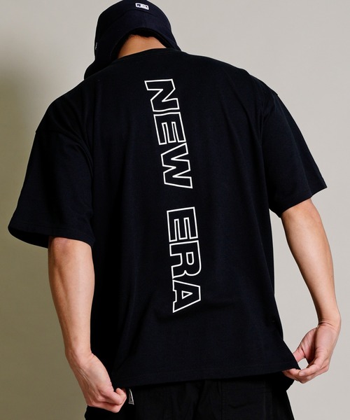 NEW ERA(ニューエラ)の「【 ムラサキスポーツ別注】NEW ERA/ニューエラ Rear Vertical Logo オーバーサイズ バックロゴプリントTシャツ 13717526/13717527/13717528(Tシャツ/カットソー・メンズ・ホワイト/ブラック/カーキ・M/XXL/L/XL)」の1枚目の写真