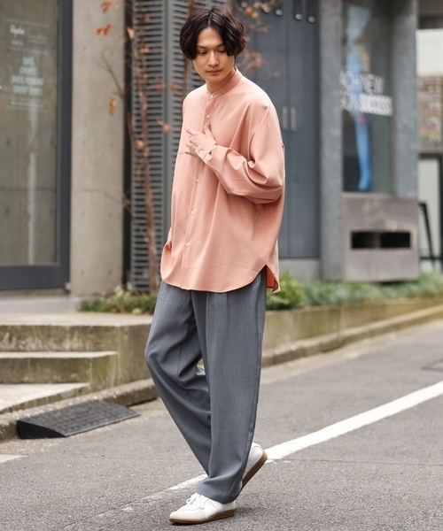 a.v.v(アーヴェヴェ)の「【防シワ/ストレッチ】ワンサイズドルマンシャツ(シャツ/ブラウス・メンズ・グリーン/ベージュ/ミント/オレンジ・53)」の16枚目の写真