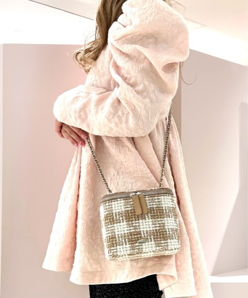 Ober Tashe(オーバータッシェ)の「バニティ型ツイードショルダーバッグ(ショルダーバッグ・レディース・ベージュ/ネイビー/グリーン/ブルー/ブラック・FREE)」の6枚目の写真