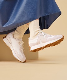 NEW BALANCE | 327(スニーカー)