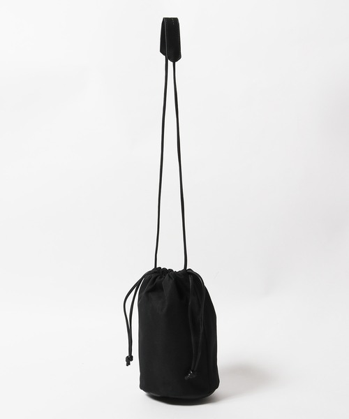ESLOW（エスロー）の「ESLOW/エスロー CYLINDER DRAWSTRING BAG バッグ 巾着バック ミニバッグ（ショルダーバッグ・レディース・ブラック/グレー/オフホワイト・FREE）」の13枚目の写真