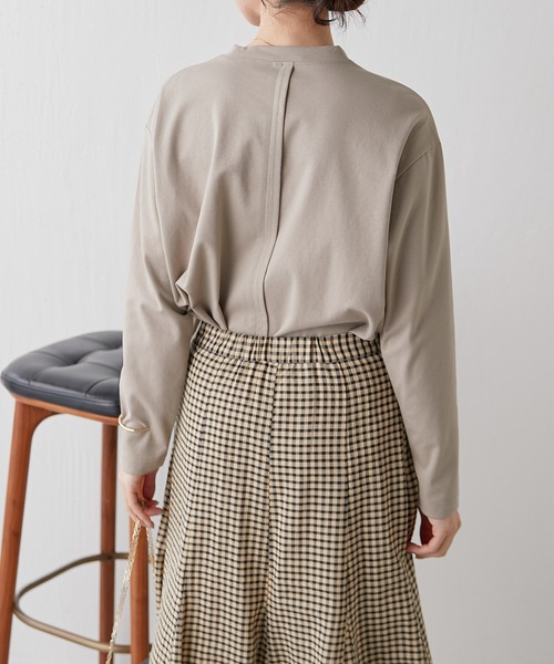 COLLAGE GALLARDAGALANTE（コラージュガリャルダガランテ）の「裾切替ロンT/WEB限定カラー展開（Tシャツ/カットソー・レディース・オフホワイト/ベージュ/ブラック/ネイビー/チャコールグレー/カーキ/パープル・FREE）」の20枚目の写真