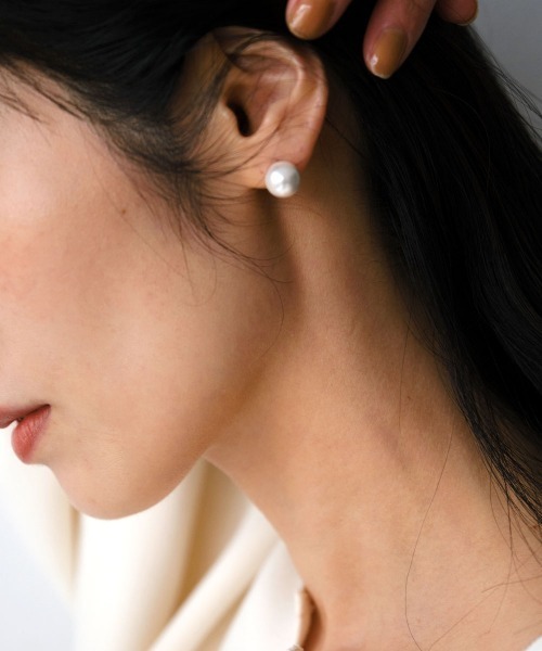 marjour（マージュール）の「[SURGICAL]SINGLE PEARL PIERCE（ピアス（両耳用）・レディース・シルバー・FREE）」の4枚目の写真