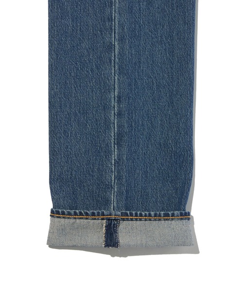 Levi's（リーバイス）の「Levi's/リーバイス 501(R)オリジナル ストレートフィット（デニムパンツ・メンズ・インディゴブルー・29inch/33inch/36inch/30inch/32inch/31inch/34inch/28inch/W30 L32/W31 L32/W32 L32/W33 L32/W34 L32/W36 L32/W28 L32/W29 L32）」の9枚目の写真