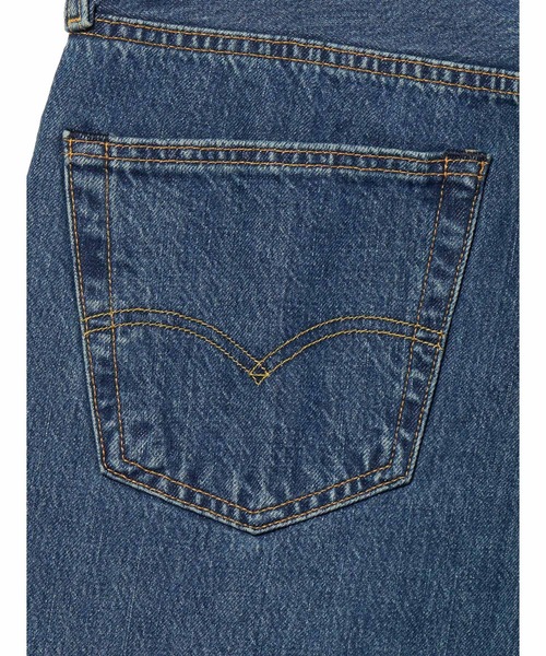 Levi's（リーバイス）の「Levi's/リーバイス 501(R)オリジナル ストレートフィット（デニムパンツ・メンズ・インディゴブルー・29inch/33inch/36inch/30inch/32inch/31inch/34inch/28inch/W30 L32/W31 L32/W32 L32/W33 L32/W34 L32/W36 L32/W28 L32/W29 L32）」の11枚目の写真