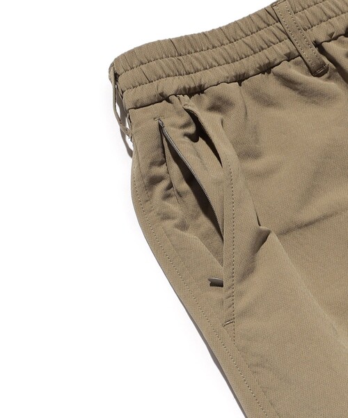 nanamica ベージュ ワークパンツ nanamica（ナナミカ）の「nanamica/ナナミカ ALPHADRY Wide Easy