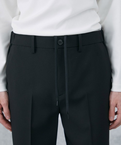 PUBLIC TOKYO(パブリックトウキョウ)の「エバークリーススリムテーパードスラックス(スラックス・メンズ・ダークグレー/ベージュ/ブラック・1/2/3)」の11枚目の写真