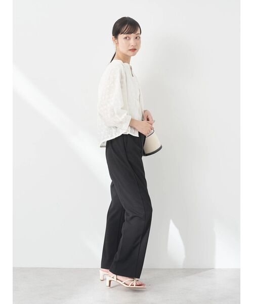 earth music&ecology(アースミュージックアンドエコロジー)の「カットツイルスリットセミフレアパンツ(その他パンツ・レディース・ピンク/ブラック/ベージュ/ブルー・S/M)」の8枚目の写真