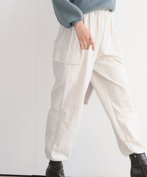 rps(アールピーエス)の「ナイロンカーゴパンツ(カーゴパンツ・レディース・ブラック/アイボリー/ライトカーキ・フリー)」の13枚目の写真