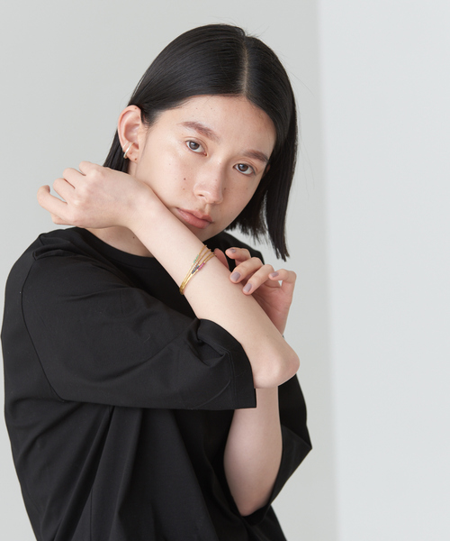 collex（コレックス）の「【Ljud/ユード】5grain天然石バングル ゴールド（バングル/リストバンド・レディース・ホワイト/ブルー/レッド/エメラルド・フリー）」の5枚目の写真