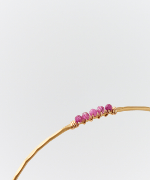 collex（コレックス）の「【Ljud/ユード】5grain天然石バングル ゴールド（バングル/リストバンド・レディース・ホワイト/ブルー/レッド/エメラルド・フリー）」の13枚目の写真