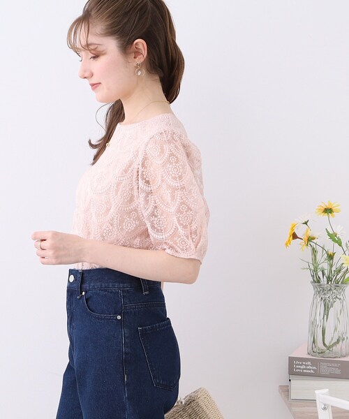 couture brooch(クチュールブローチ)の「◆【上品フェミニンに華やぎスタイル。】マーメイド刺繍レーストップス(Tシャツ/カットソー・レディース・アイボリー/ライトグリーン/ブラック/ピンク系その他・38/40/42)」の13枚目の写真