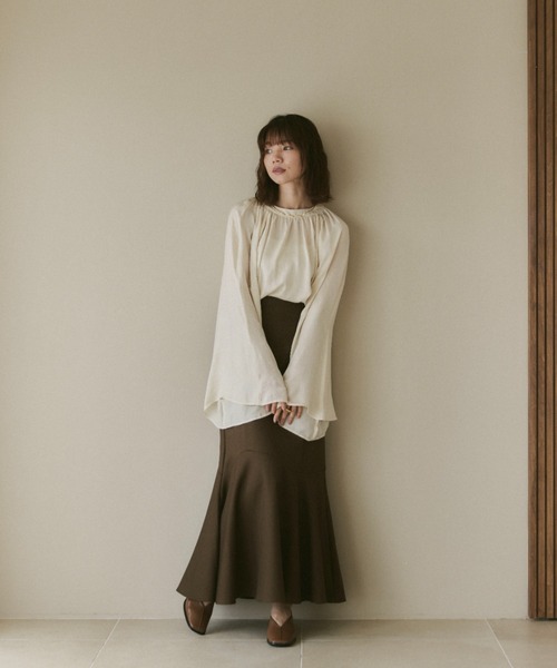 moi tytto（モイテュット）の「フレアスリーブギャザーブラウス（シャツ/ブラウス・レディース・ナチュラル/ブラック/キャメル・FREE）」の12枚目の写真
