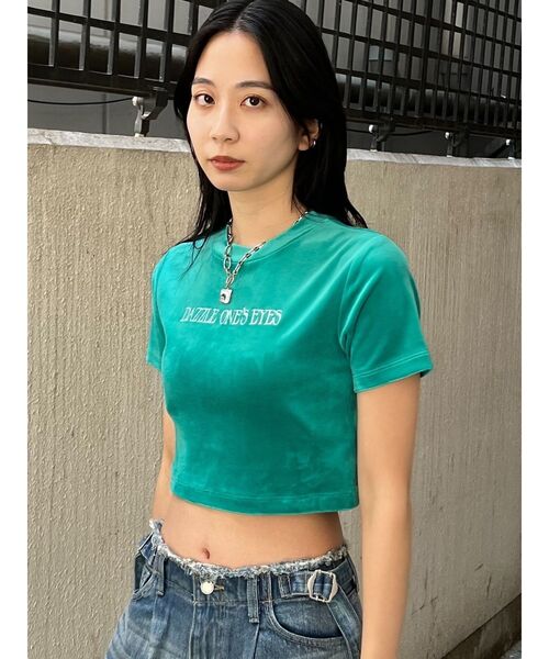 EMODA（エモダ）の「エンブロイダリーベロアトップス（Tシャツ/カットソー・レディース・ブラック/ホワイト/オレンジ/グリーン・FREE）」の5枚目の写真