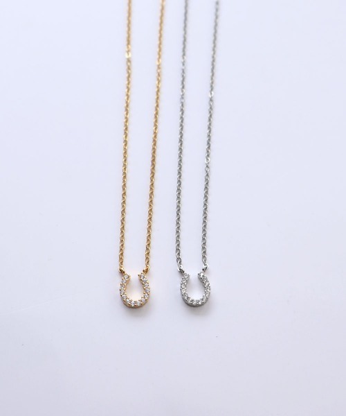 CEMONEMO（セモネモ）の「【金属アレルギー対応】 キュービックジルコニア ホースシュー ペンダントネックレス / サージカルステンレス 316L（ネックレス・レディース・ゴールド/シルバー・FREE）」の13枚目の写真