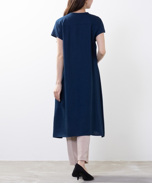NAVY(ネイビー)の「インドファブリック スキッパーワンピース(ワンピース・レディース・パープル/ネイビー/ブルー・フリー)」の5枚目の写真