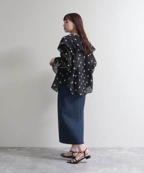 fredy emue（フレディエミュ）の「ベルトデザインデニムスカート（デニムスカート・レディース・ブルー/ネイビー・36/38）」の17枚目の写真