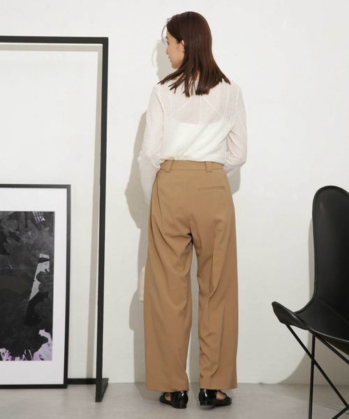 NANO universe（ナノユニバース）の「シャーリングレースカットトップス（Tシャツ/カットソー・レディース・オフホワイト/ブラック・S/M）」の6枚目の写真