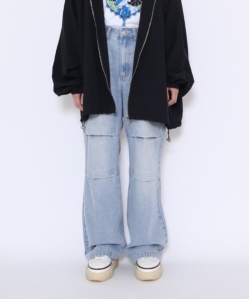 PUNYUS（プニュズ）の「ニータックバギーデニムパンツ（デニムパンツ・レディース・ライトブルー/ブラック・1/2/3/4）」の6枚目の写真