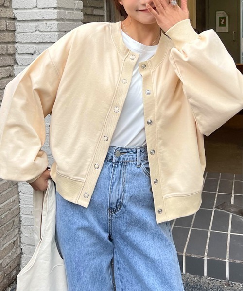 ad thie(アドティエ)の「2WAYスナップボタンカーディガントップス(カーディガン/ボレロ・レディース・ピンク/ブラック/ブラウン/カーキ/ワインレッド/アイボリー・L/M)」の2枚目の写真
