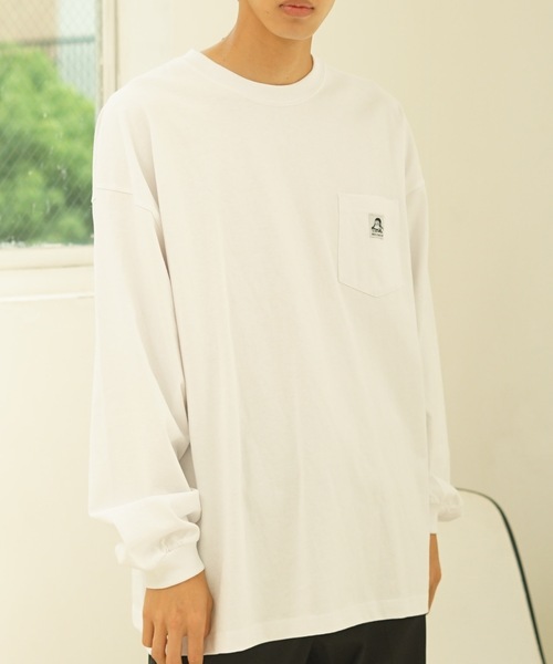 BEN DAVIS(ベンデイビス)の「【BEN DAVIS/ベンデイビス】 ポケ付き ビッグシルエット ロンT 無地 ストリート スケータースタイル ユニセックス(Tシャツ/カットソー・メンズ・グレー/ブラック/ホワイト/ダークパープル/ダークブルー/チャコールグレー・LARGE/MEDIUM/X-LARGE/SMALL)」の1枚目の写真