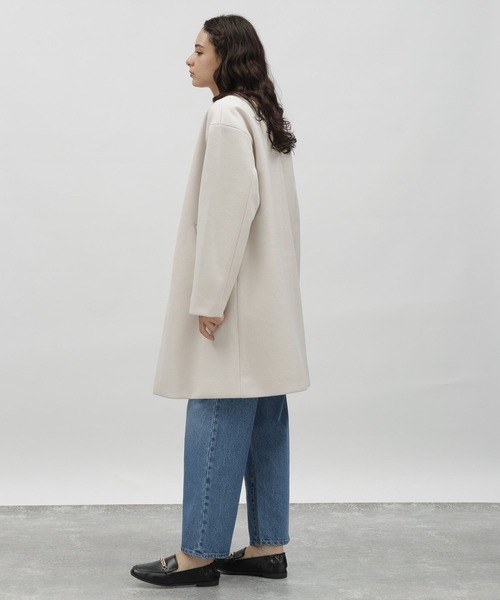 LAKOLE（ラコレ）の「ウーリーテックノーカラーコート / 704772（ノーカラーコート・レディース・アイボリー/ブラック・SMALL/MEDIUM）」の16枚目の写真