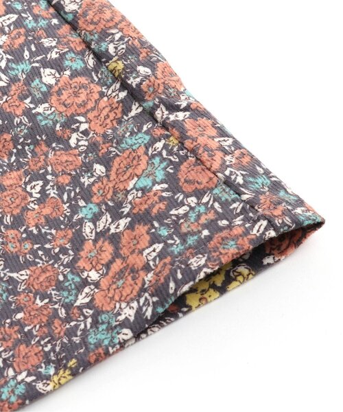 Seraph（セラフ）の「小花柄シャーリングワンピース（ワンピース・キッズ・ブルー/チャコール/レッド・130/140/90/95/110/80/120/100）」の16枚目の写真